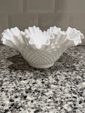 Vintage Fenton White Hobnail Milk Glass Ruffled Bowl